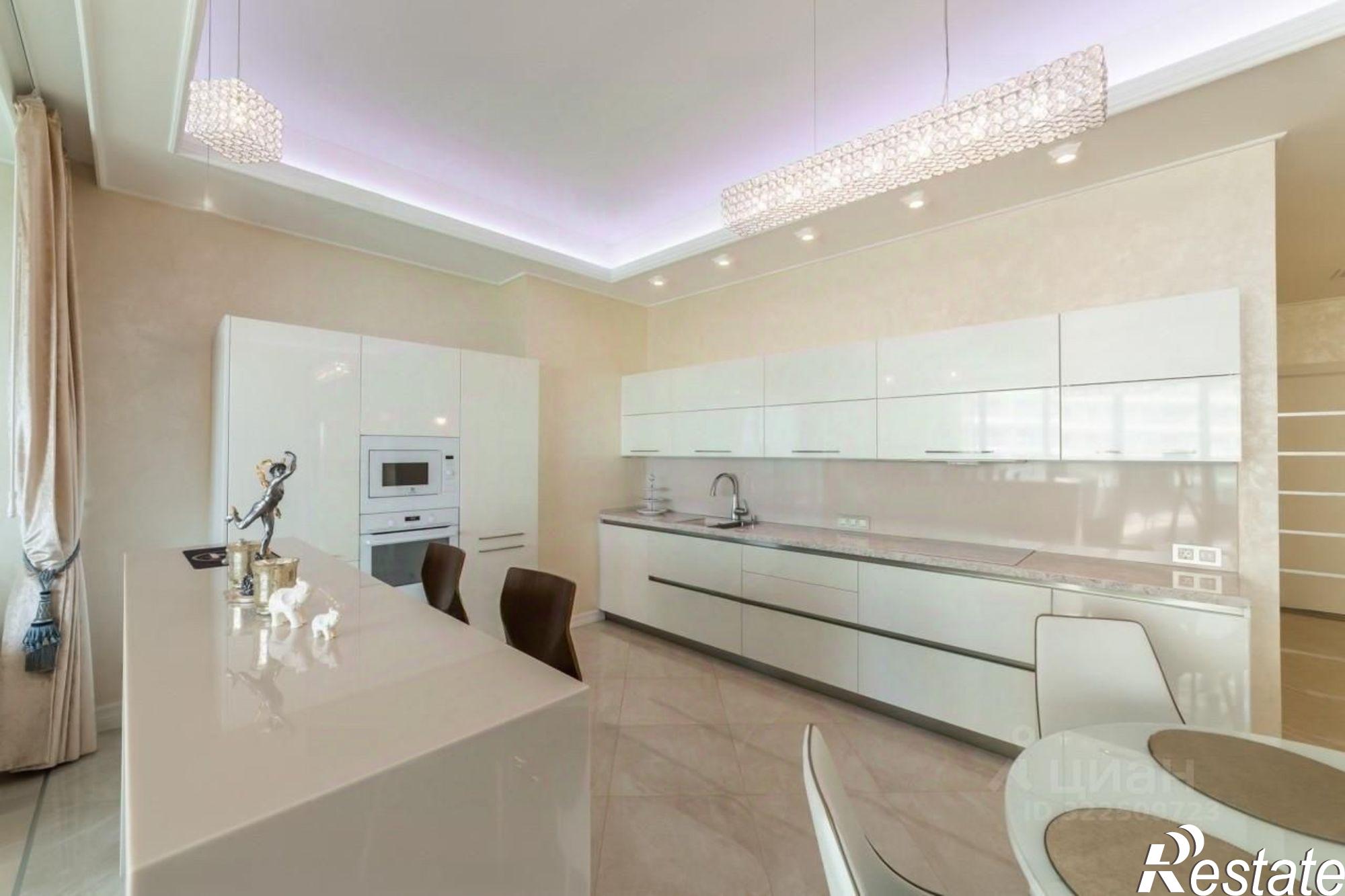 Купить квартиру за 94 000 000 рублей на Курортный проспект, 105Б