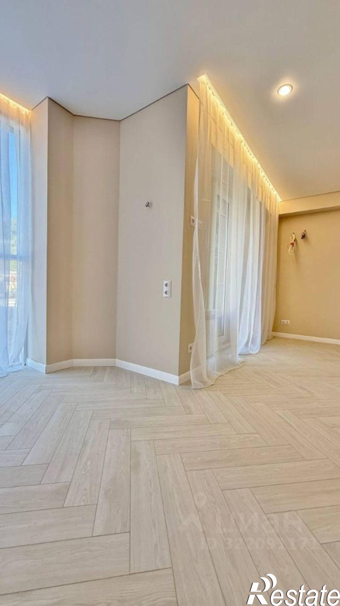 Купить квартиру за 14 900 000 рублей на Полтавская улица, 21А к1