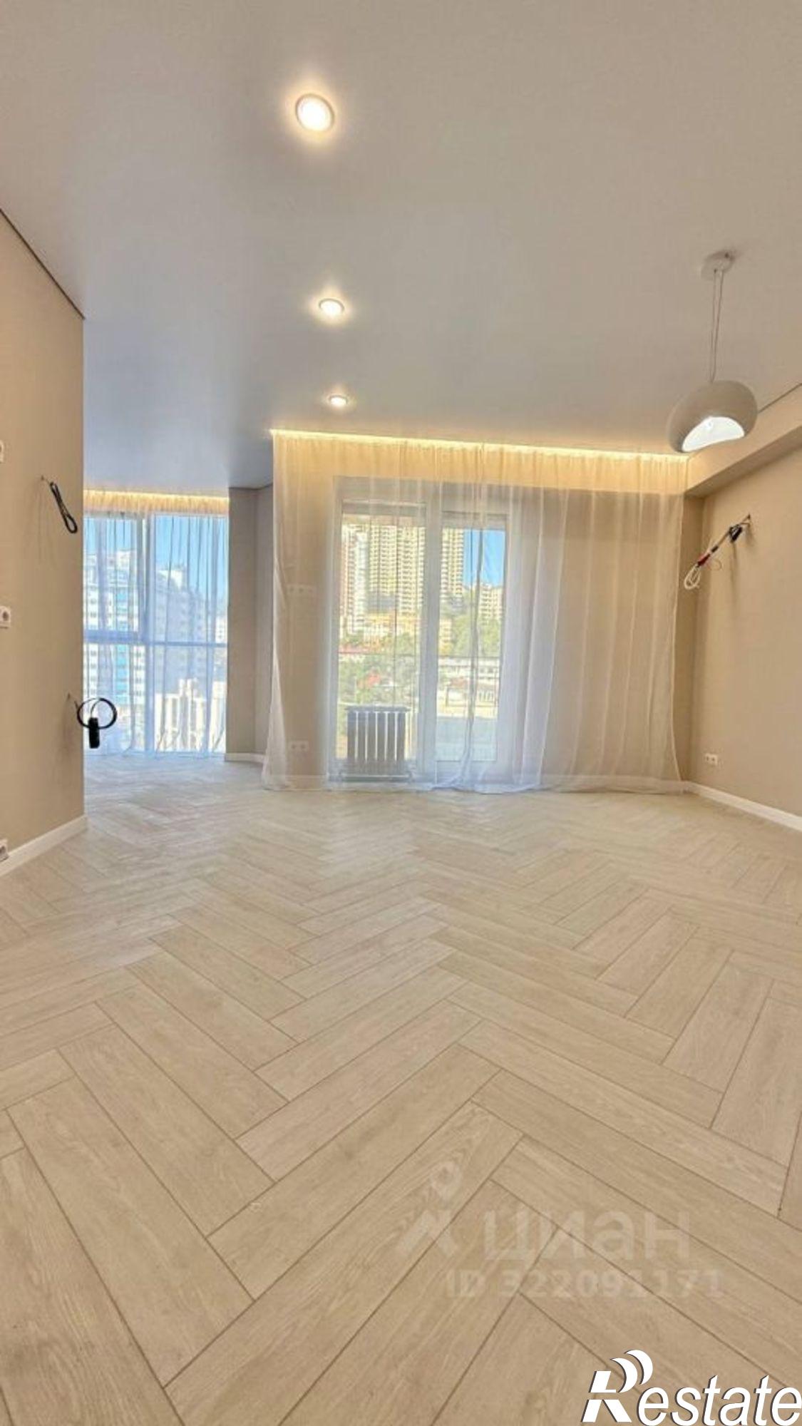 Купить квартиру за 14 900 000 рублей на Полтавская улица, 21А к1