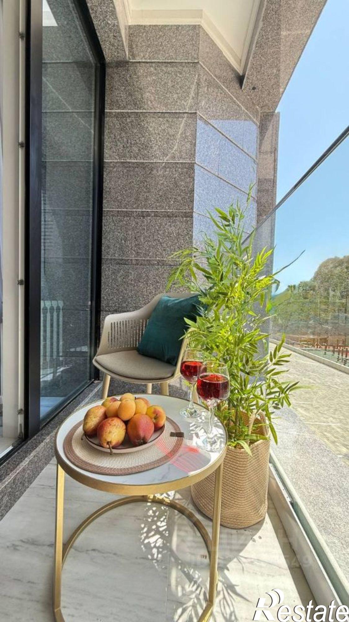 Купить квартиру за 12 300 000 рублей на ул Волжская, 10