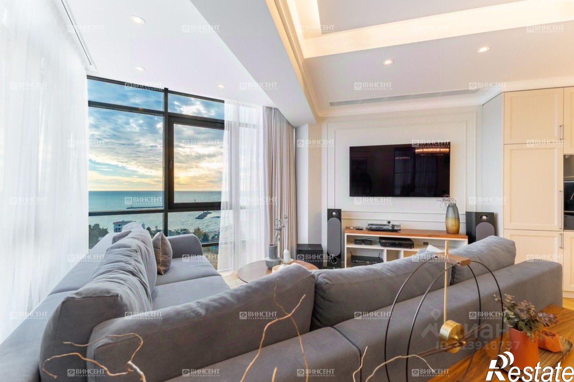 Купить квартиру за 90 000 000 рублей на улица Войкова, 21