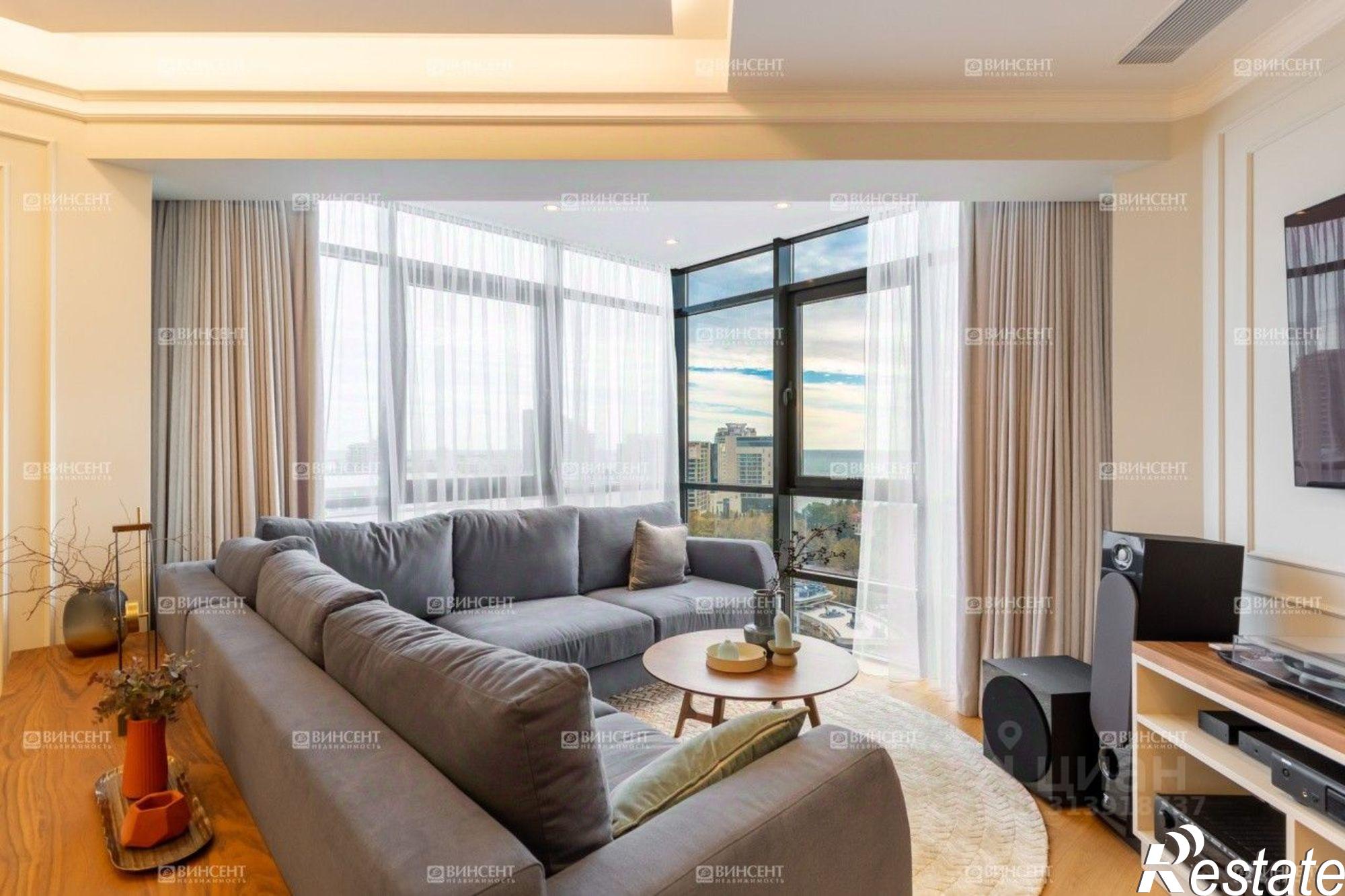 Купить квартиру за 90 000 000 рублей на улица Войкова, 21