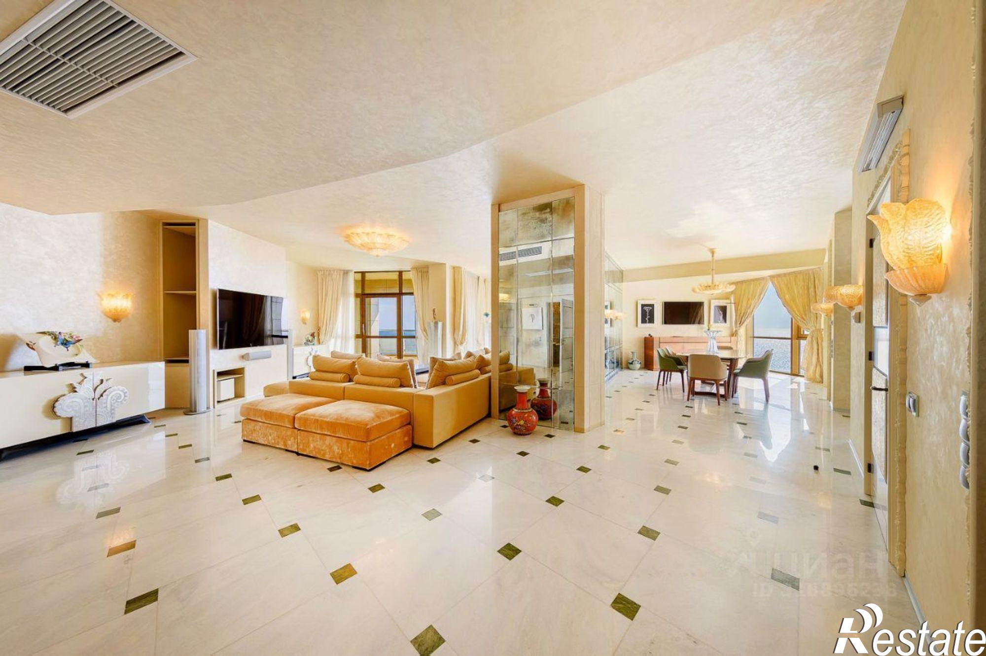 Купить квартиру за 80 000 000 рублей на Морской переулок, 1/1