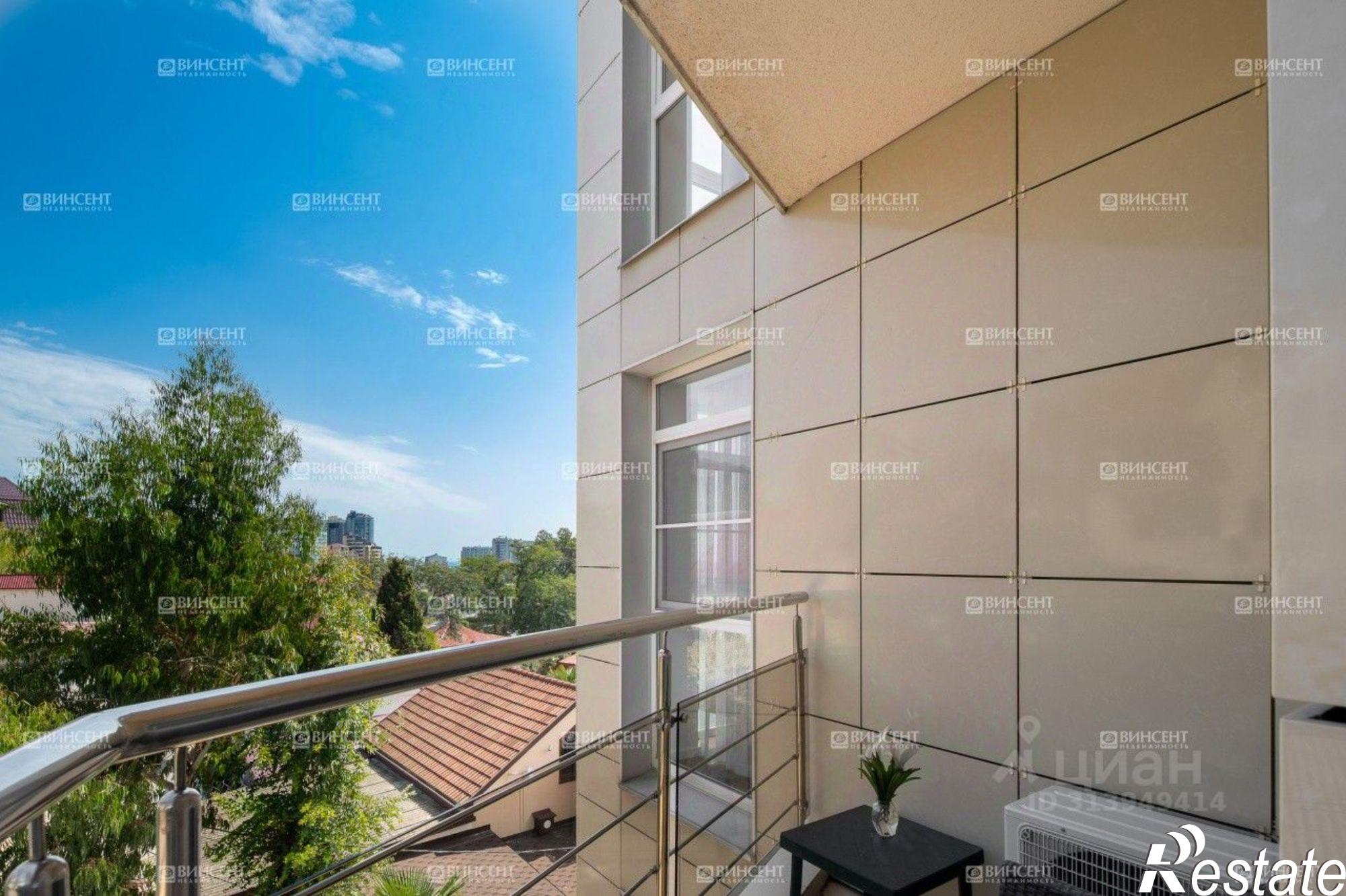 Купить квартиру за 36 000 000 рублей на ул Красная, 2