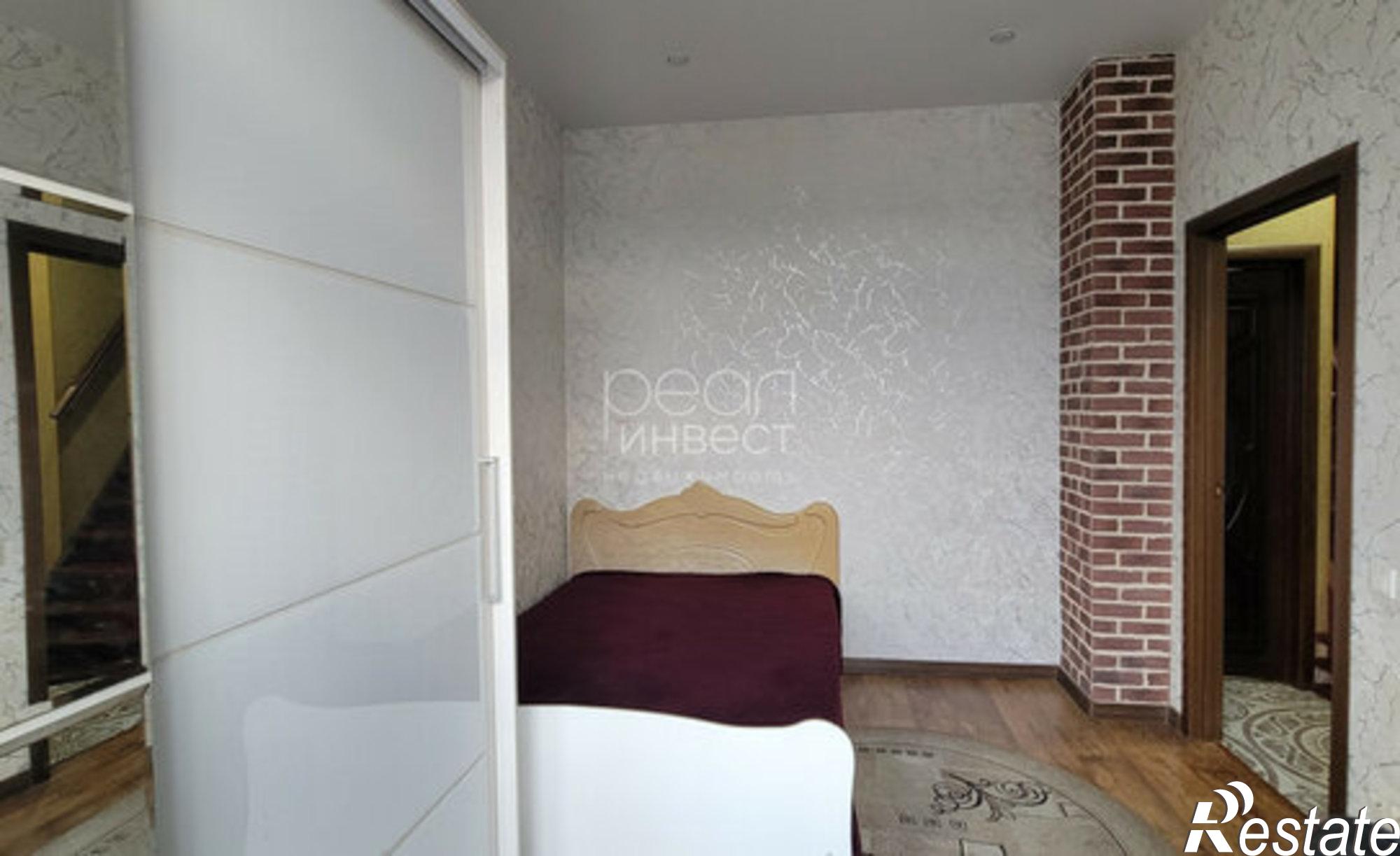 Купить квартиру за 12 300 000 рублей на Учительская улица, 24Г