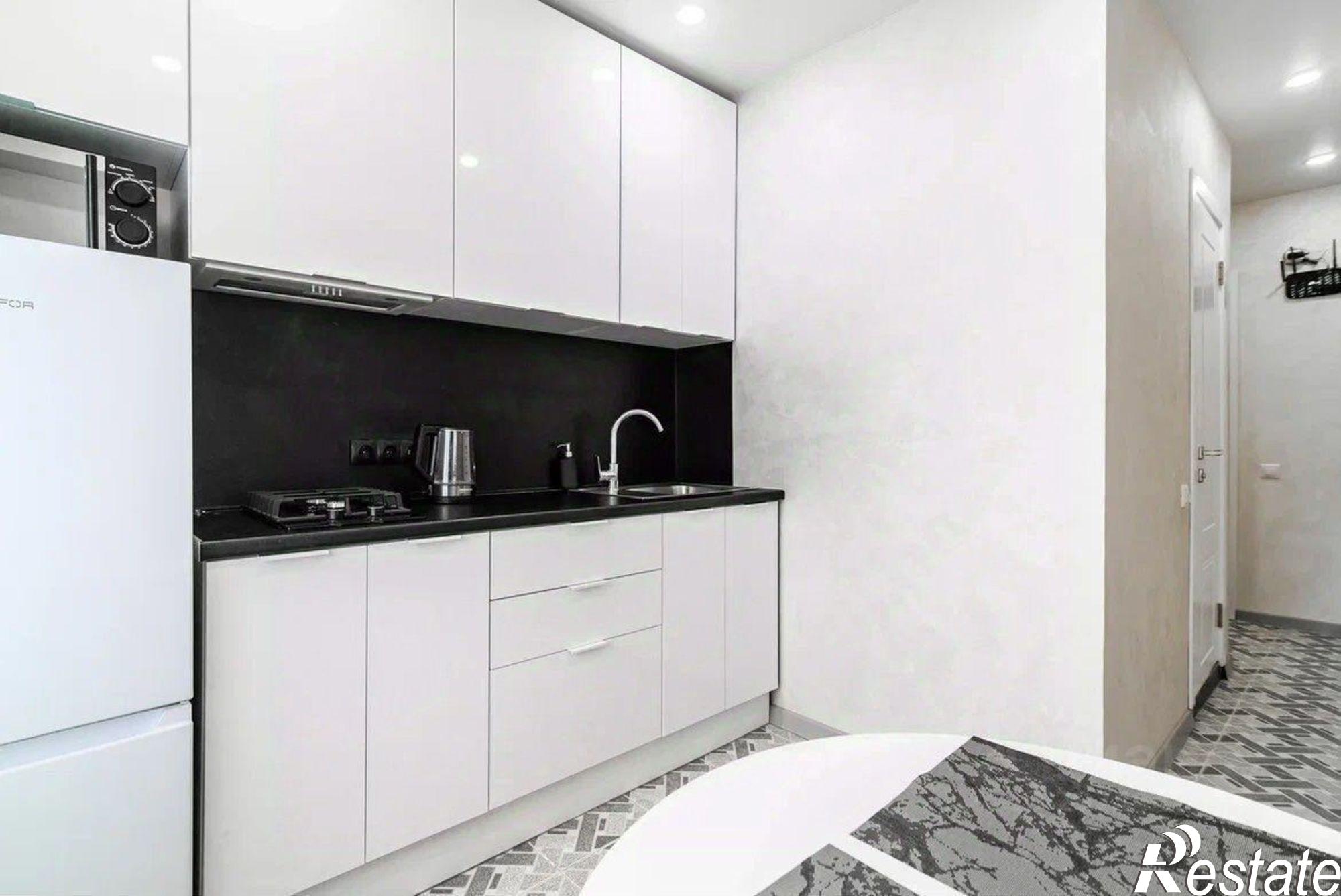 Купить квартиру за 11 500 000 рублей на ул Роз, 56