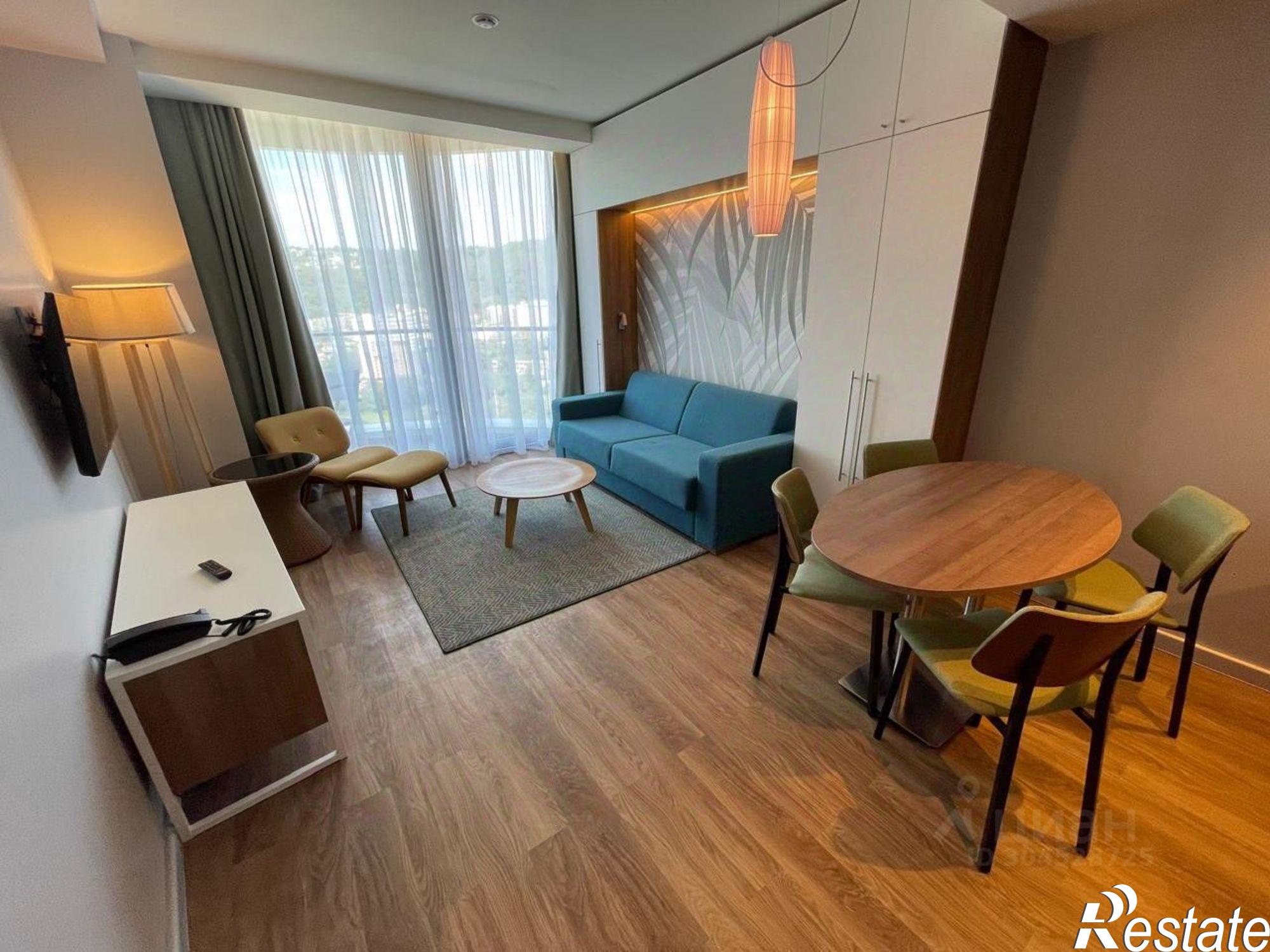 Купить квартиру за 32 000 000 рублей на Ленинградская улица, 7А