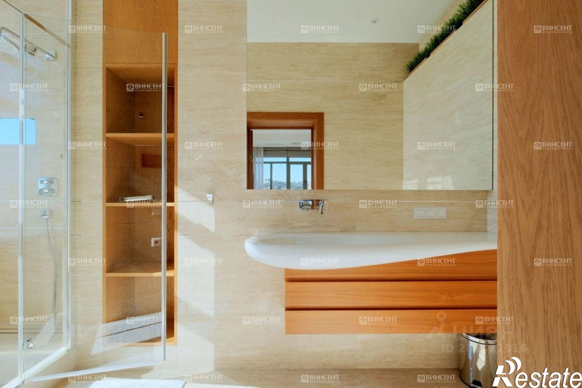 Купить квартиру за 155 000 000 рублей на ул Навагинская, 12/1