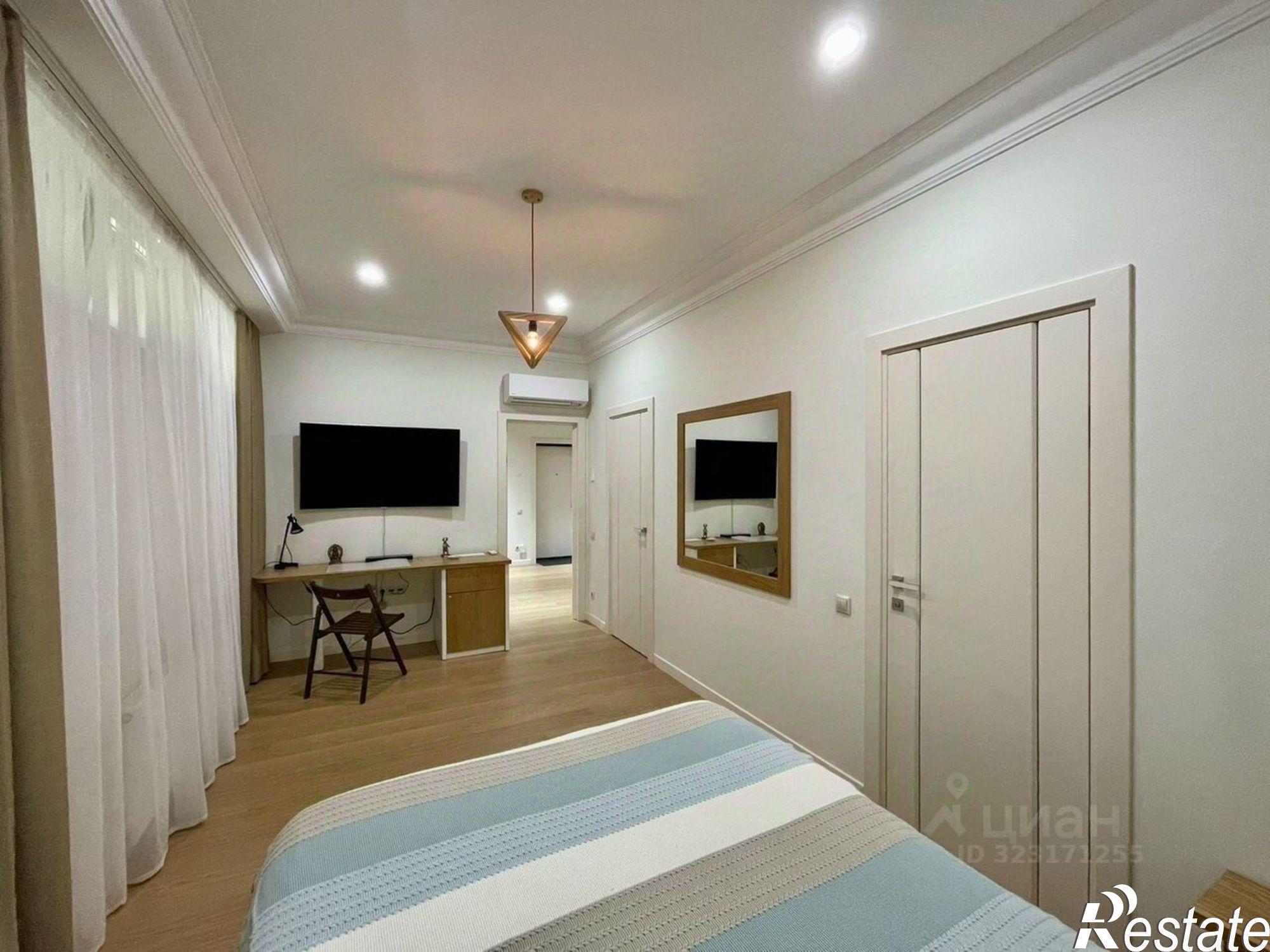 Купить квартиру за 18 000 000 рублей на Прозрачная улица, 35 к5