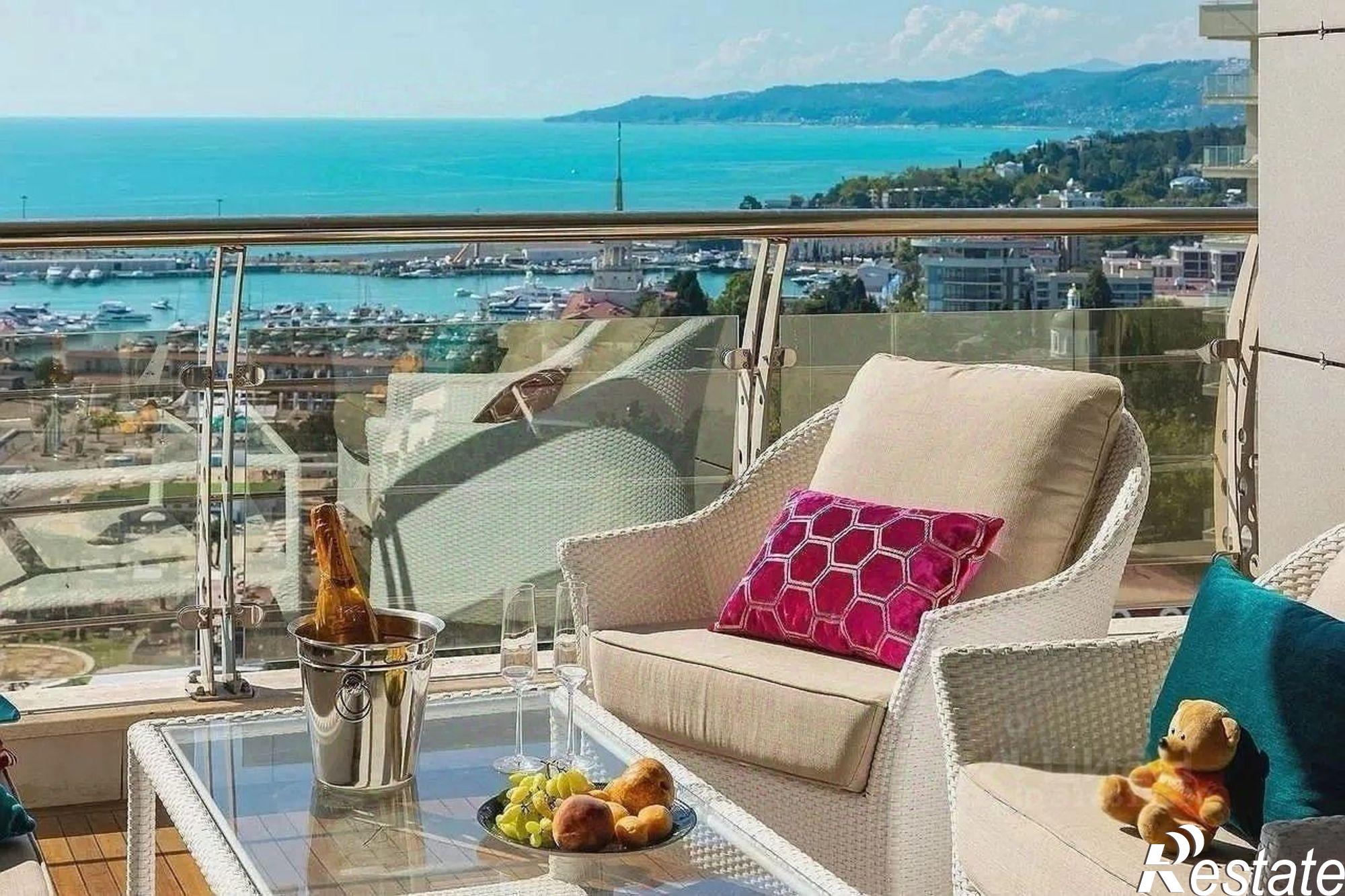 Купить квартиру за 168 000 000 рублей на Морской переулок, 1/1