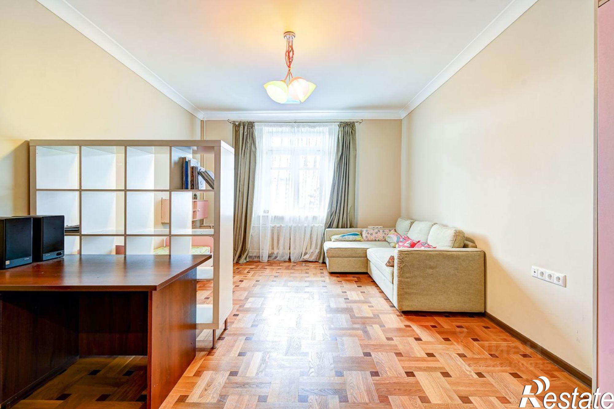 Купить квартиру за 14 500 000 рублей на ул Есауленко, 10