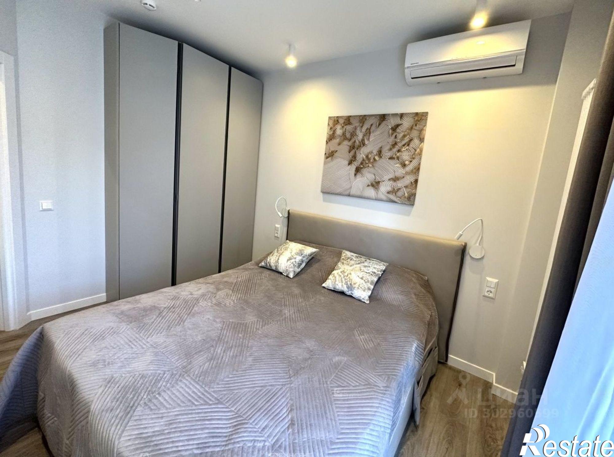 Купить квартиру за 19 900 000 рублей на ул Конституции СССР, 18