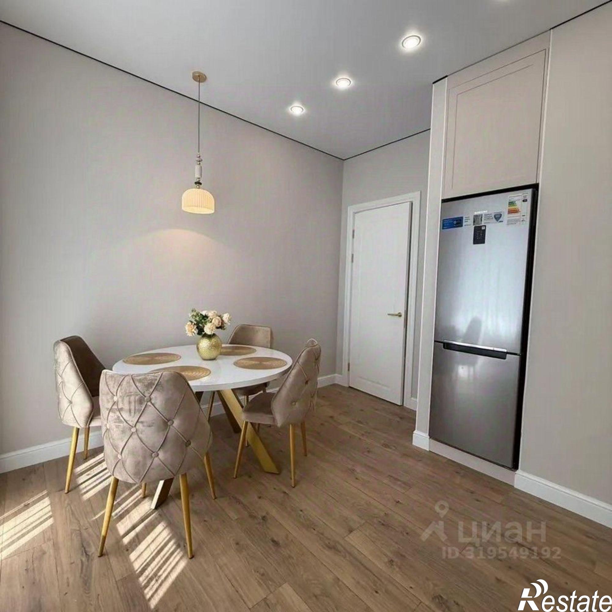 Купить квартиру за 19 000 000 рублей на ул Роз, 54