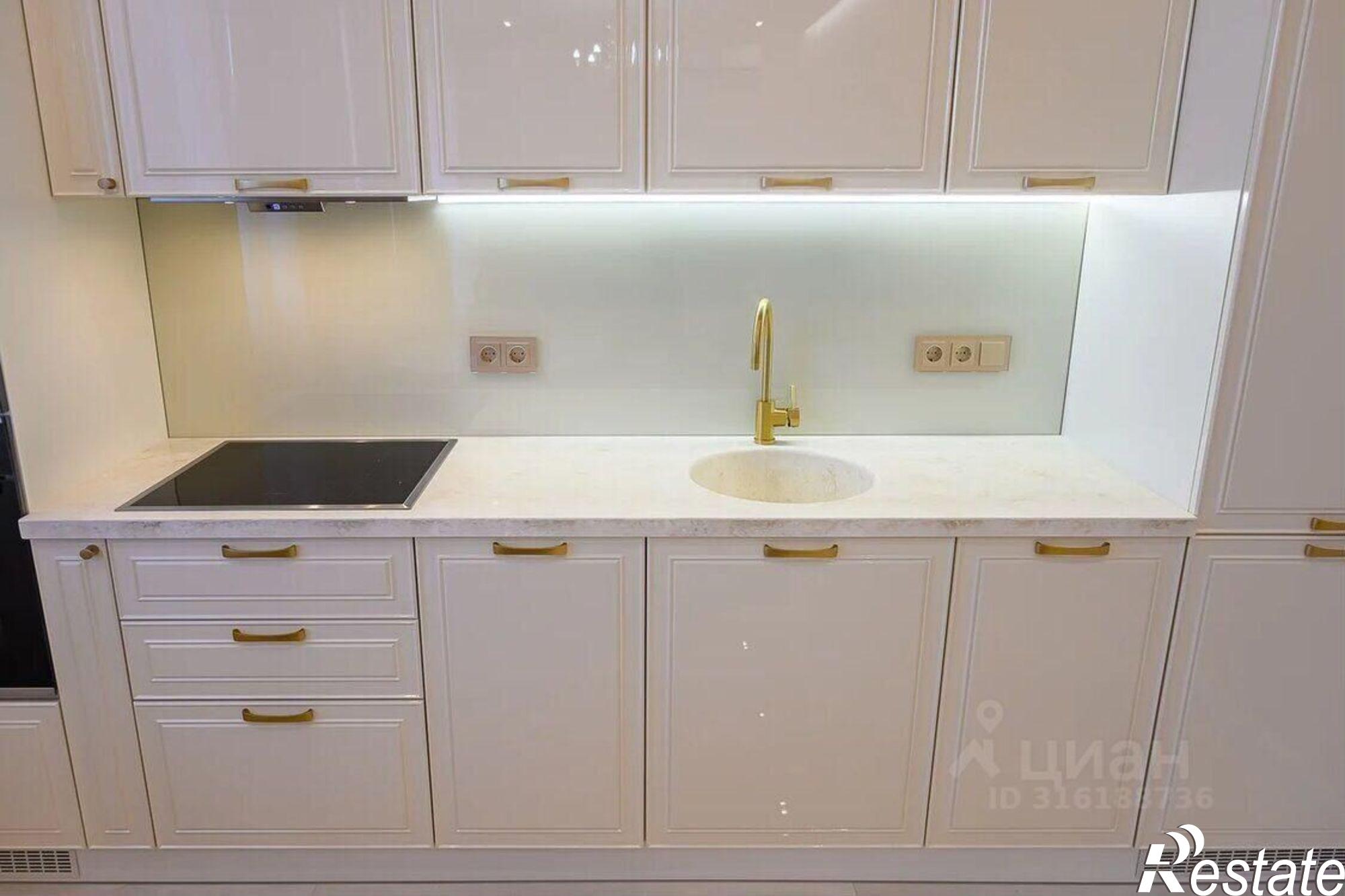 Купить квартиру за 35 000 000 рублей на ул Комсомольская, 1А