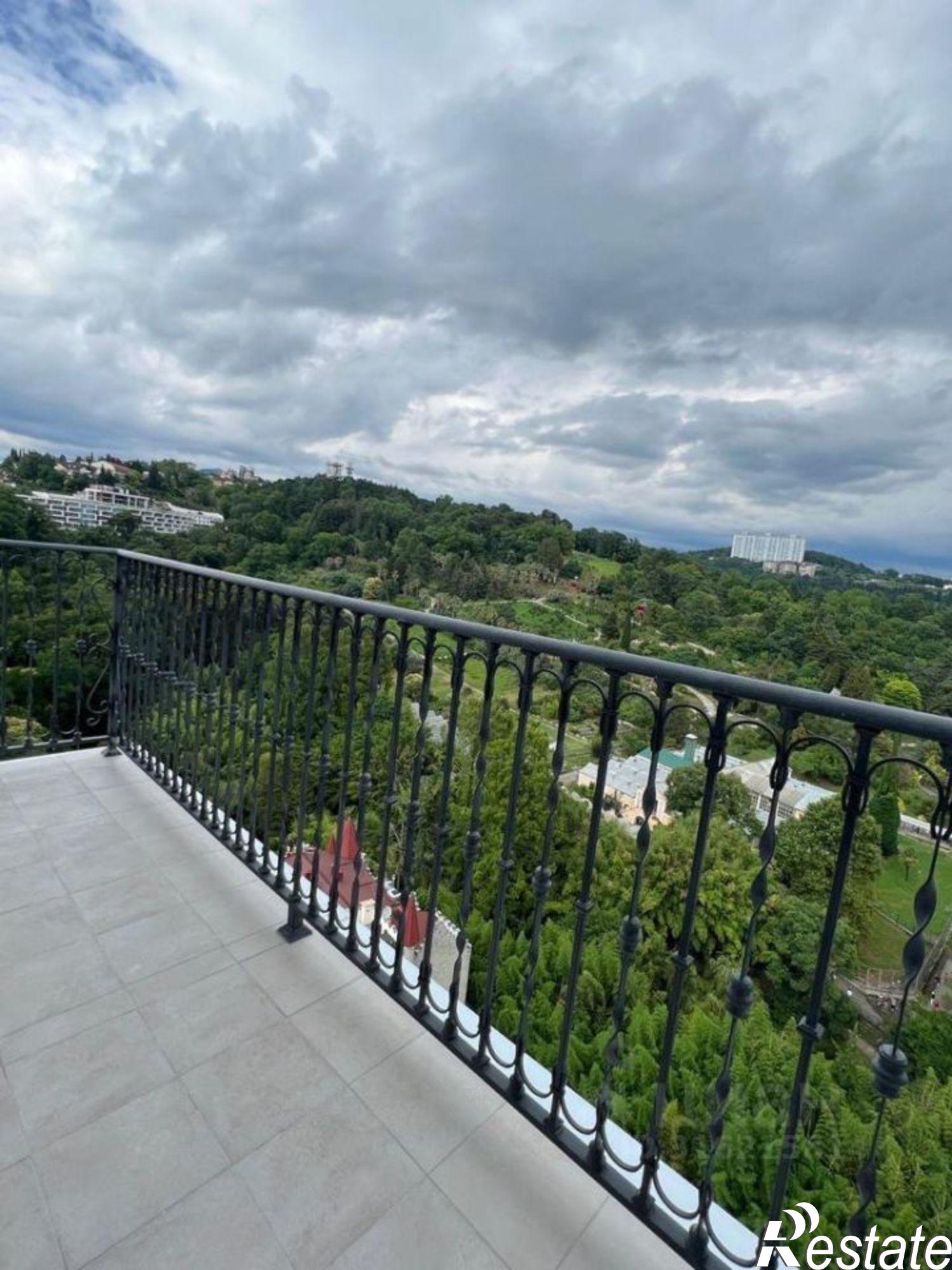 Купить квартиру за 35 000 000 рублей на ул Депутатская, 10