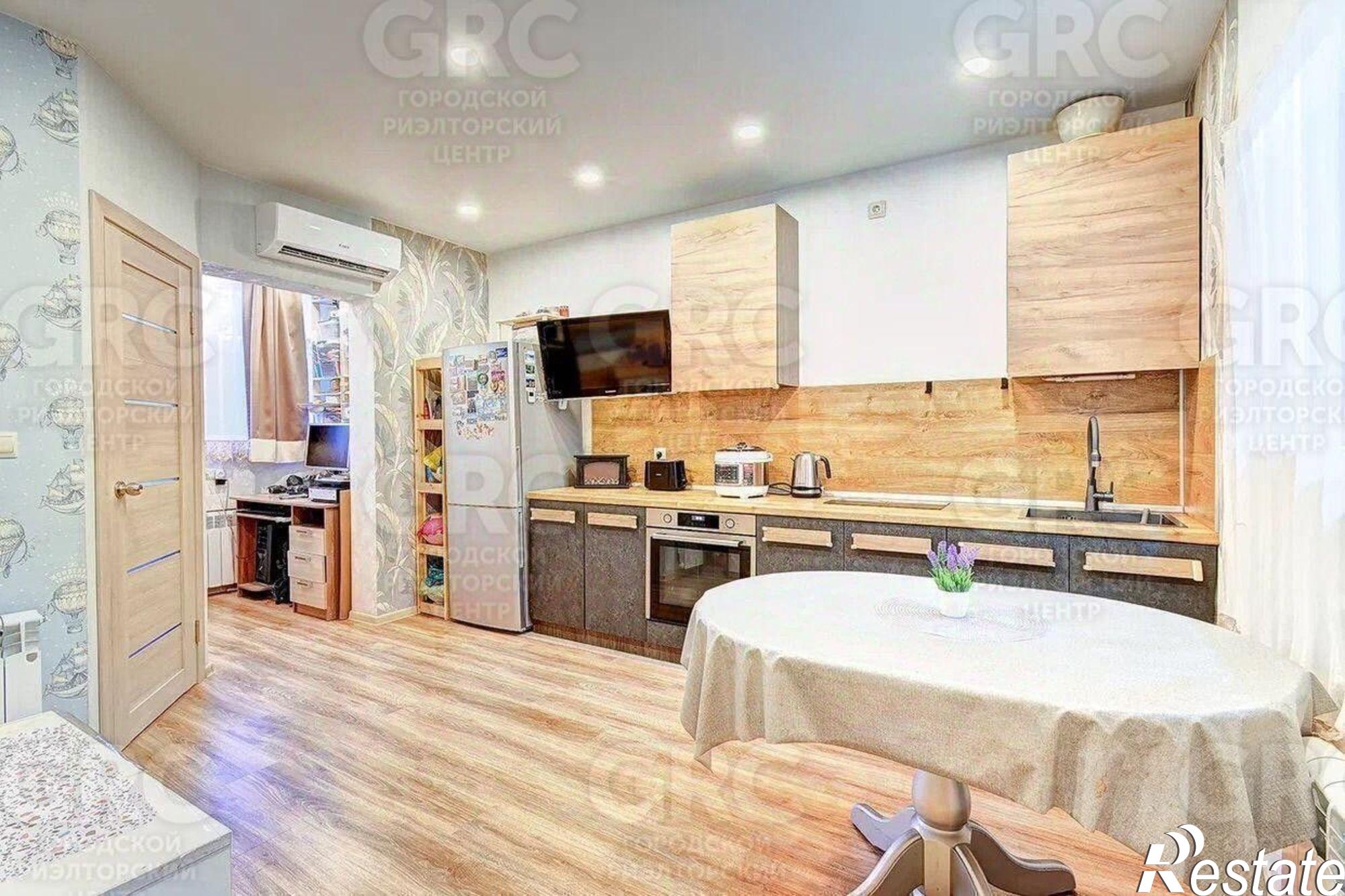 Купить квартиру за 13 300 000 рублей на Армавирская улица, 78А