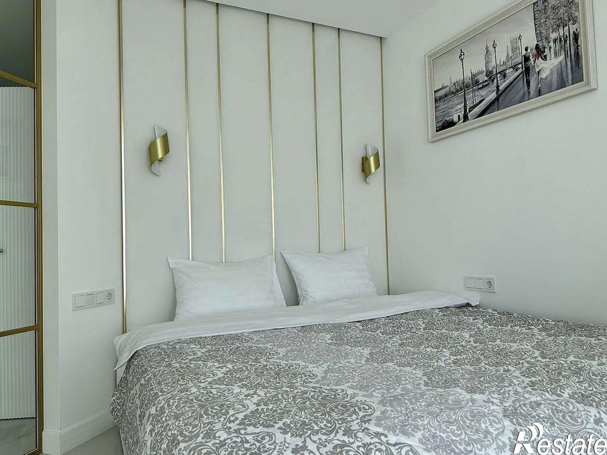 Купить квартиру за 10 000 000 рублей на улица Есауленко, 6А к1