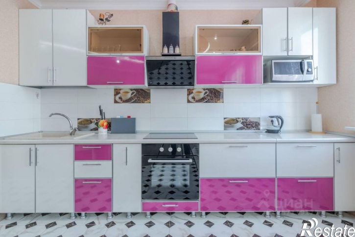 3-комн квартира Параллельная улица, 9 лит1,  д. 9 лит1