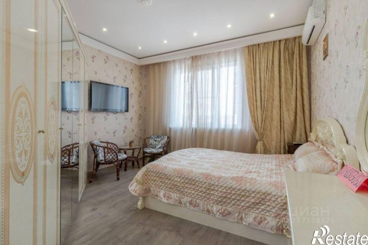 3-комн квартира Параллельная улица, 9 лит1,  д. 9 лит1