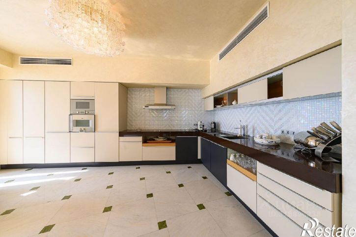 4-комн квартира Морской переулок, 1/1,  д. 1/1