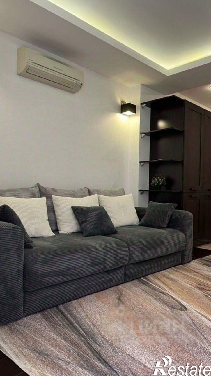 2-комн квартира ул Дмитриевой, 13/1,  д. 13/1