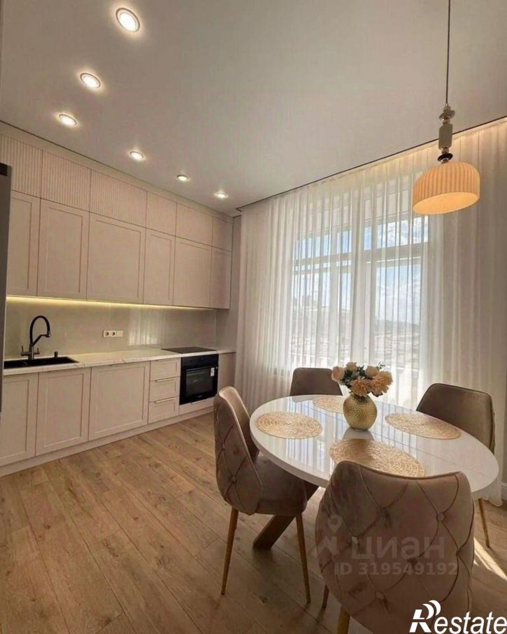 2-комн квартира ул Роз, 54,  д. 54