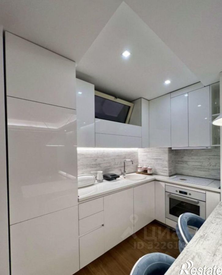 2-комн квартира ул Параллельная, 9/1,  д. 9/1