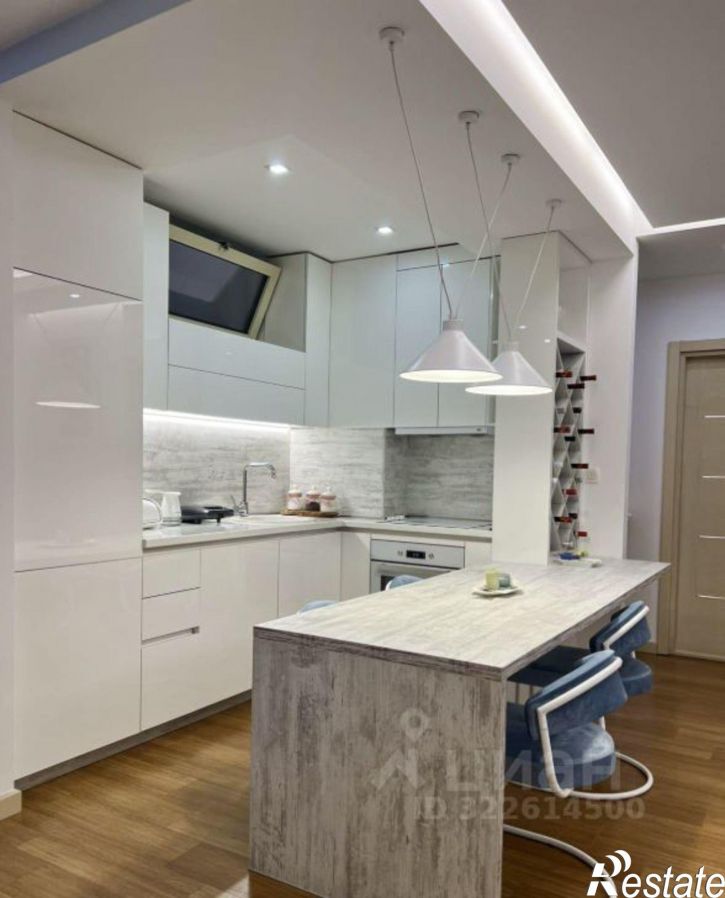 2-комн квартира ул Параллельная, 9/1,  д. 9/1