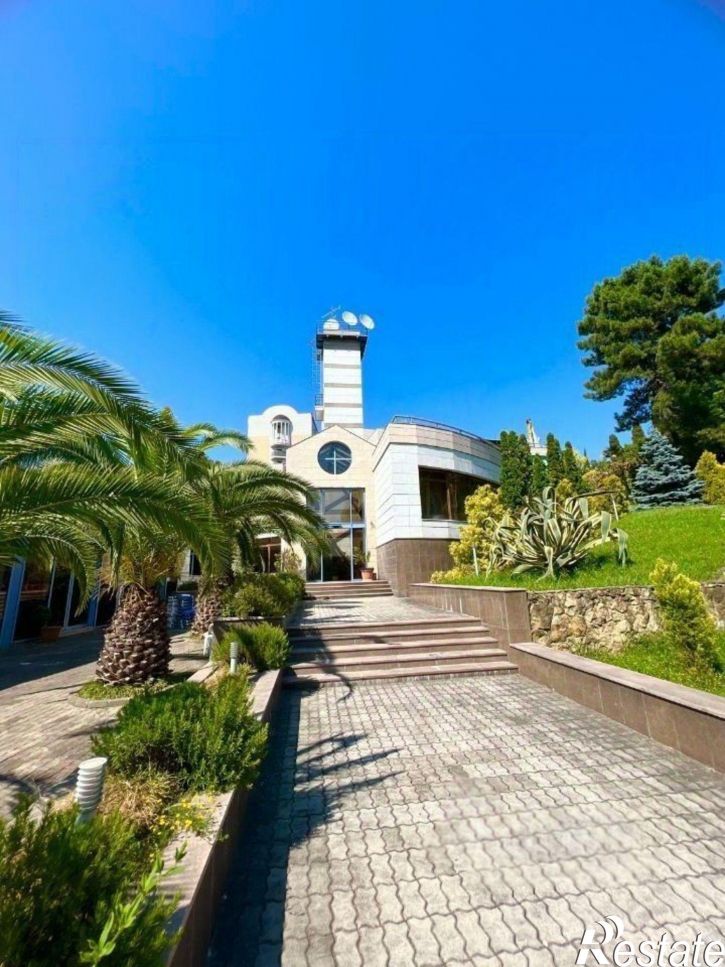 3-комн квартира ул Гагринская, 2/4,  д. 2/4