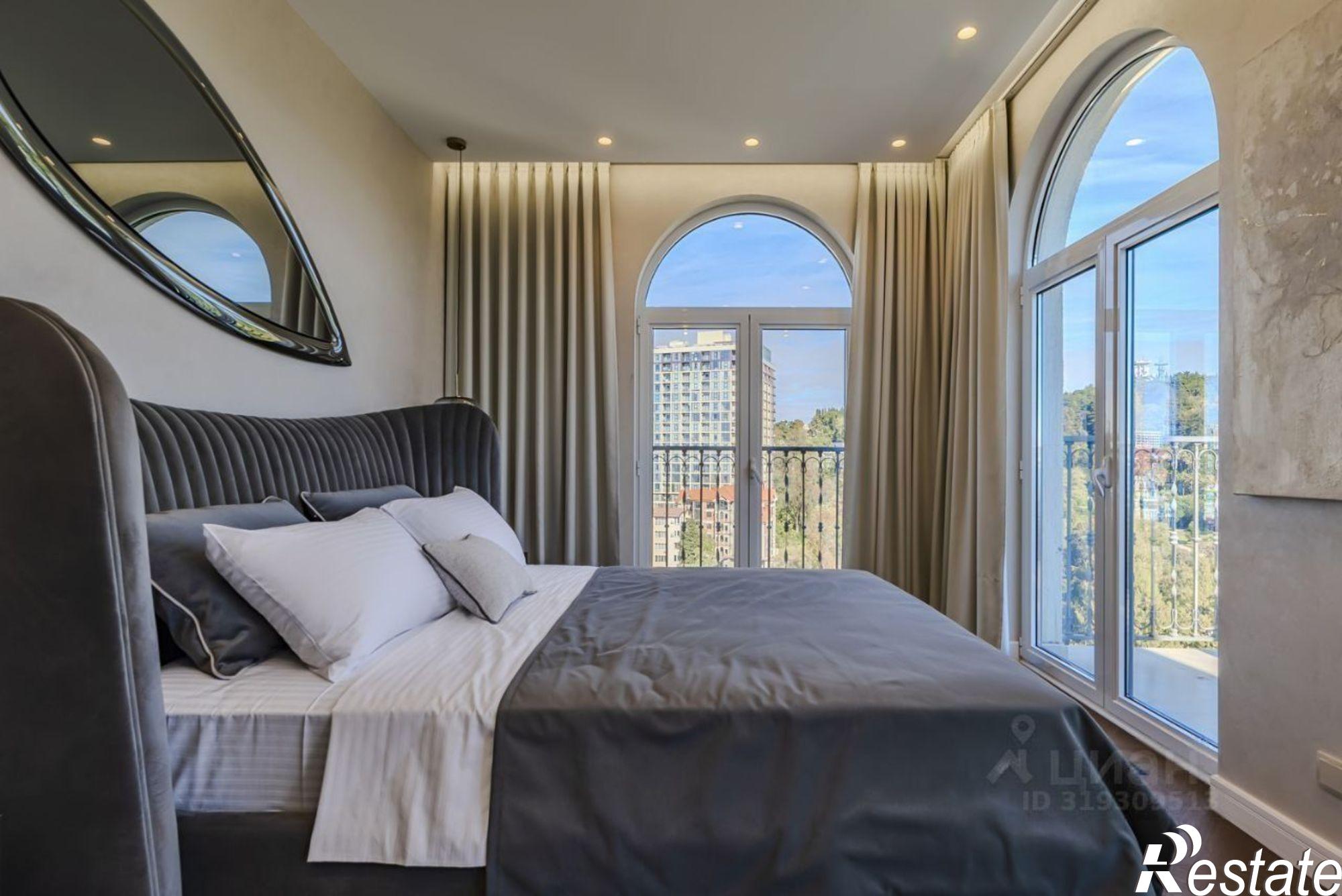 Купить квартиру за 28 000 000 рублей на Депутатская улица, 10Д к1