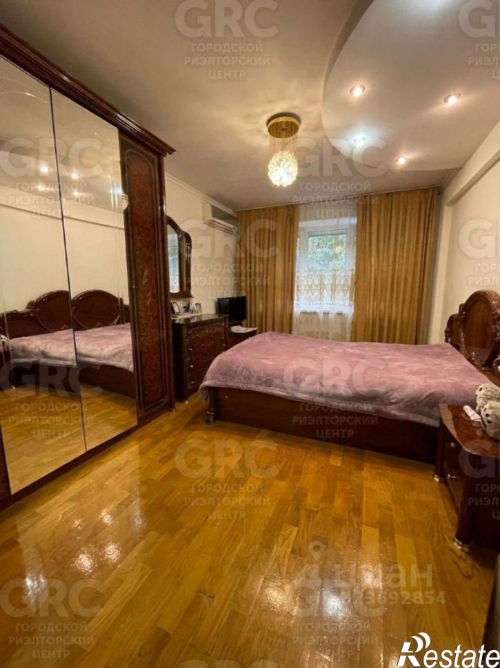 3-комн квартира улица Чехова, 52,  д. 52