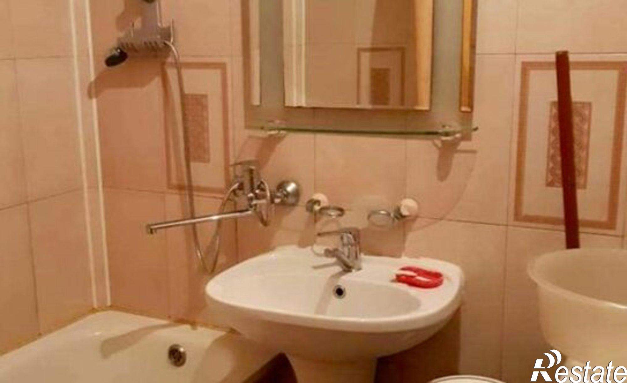 Купить квартиру за 10 800 000 рублей на улица Победы, 110