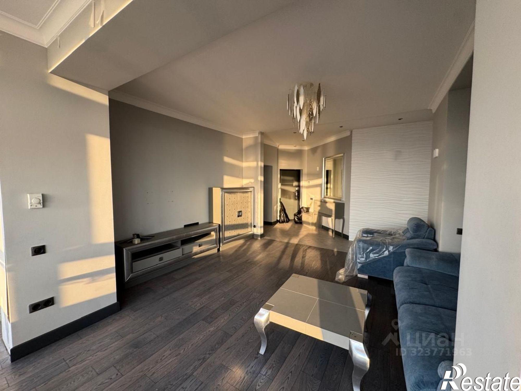 Купить квартиру за 85 000 000 рублей на улица Войкова, 21