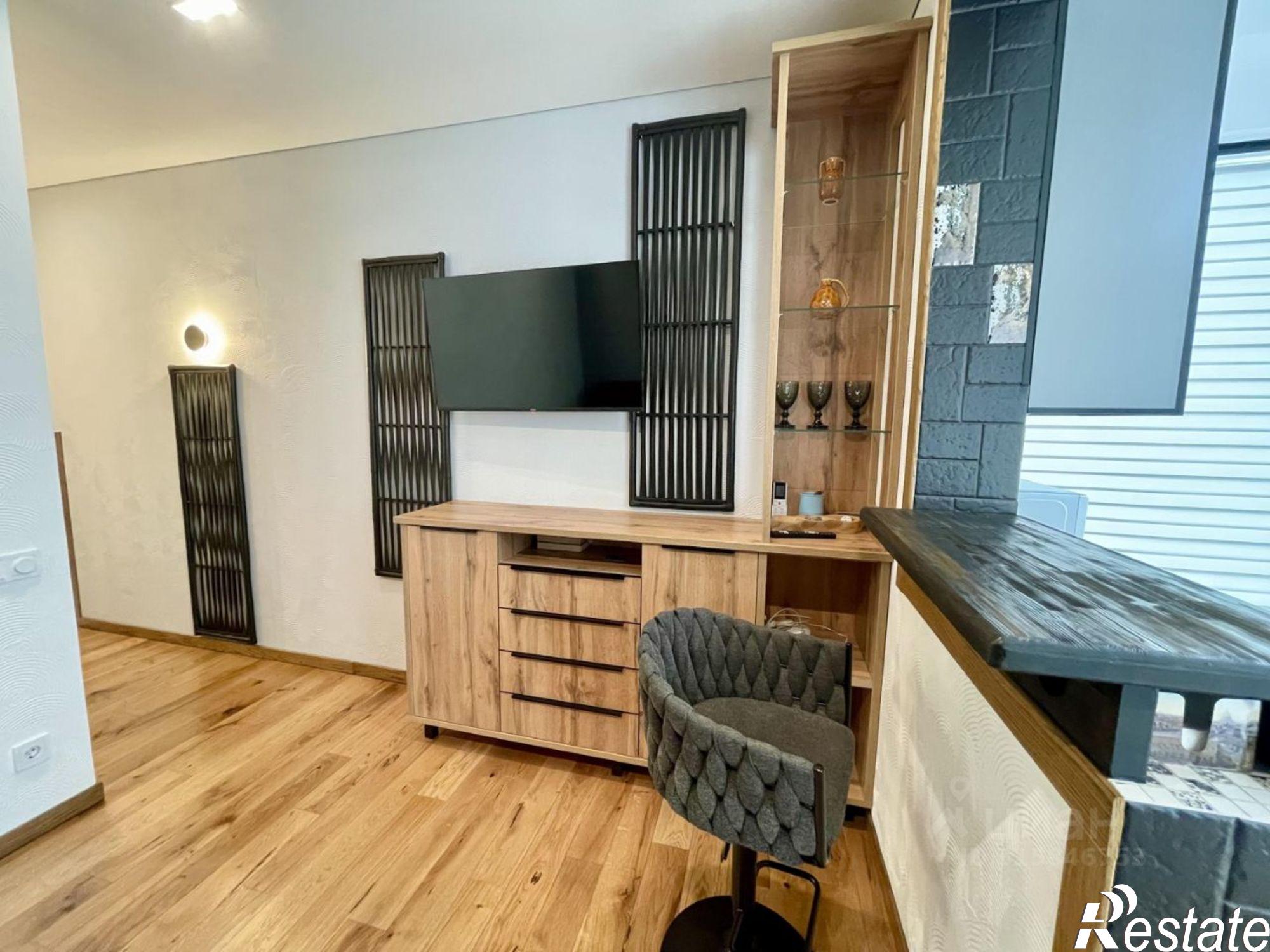 Купить квартиру за 11 650 000 рублей на Мацестинская улица, 12 к1