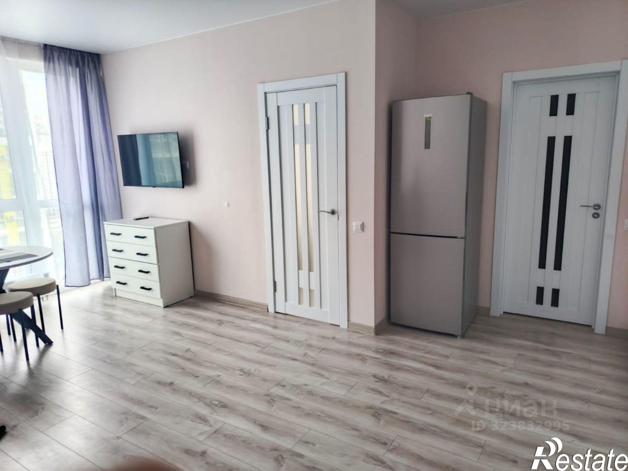 Сдать квартиру за 50 000 рублей на ул Пластунская, 123А 3