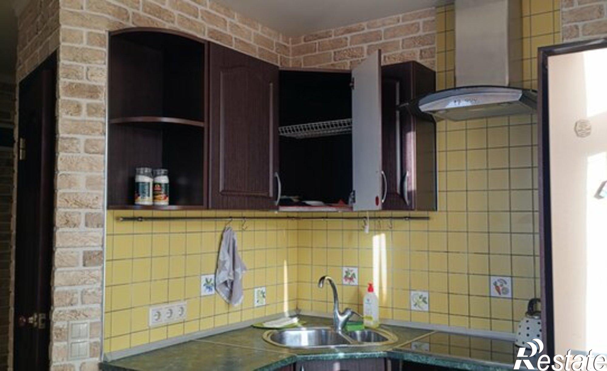 Купить квартиру за 6 800 000 рублей на Виноградная улица, 135/13