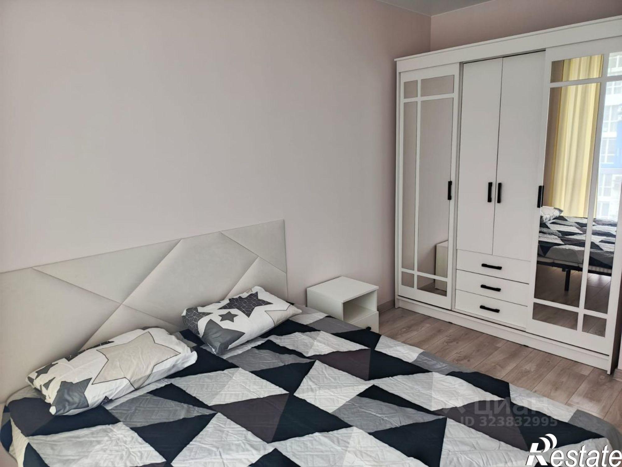 Сдать квартиру за 50 000 рублей на ул Пластунская, 123А 3