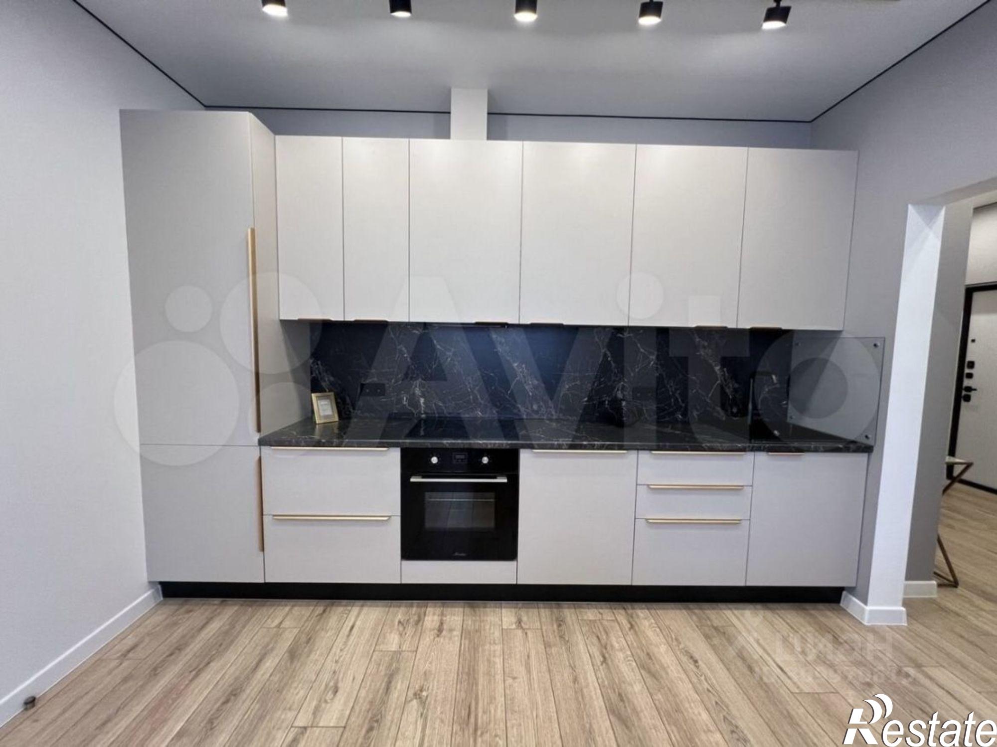 Купить квартиру за 33 000 000 рублей на ул Параллельная, 9/7В