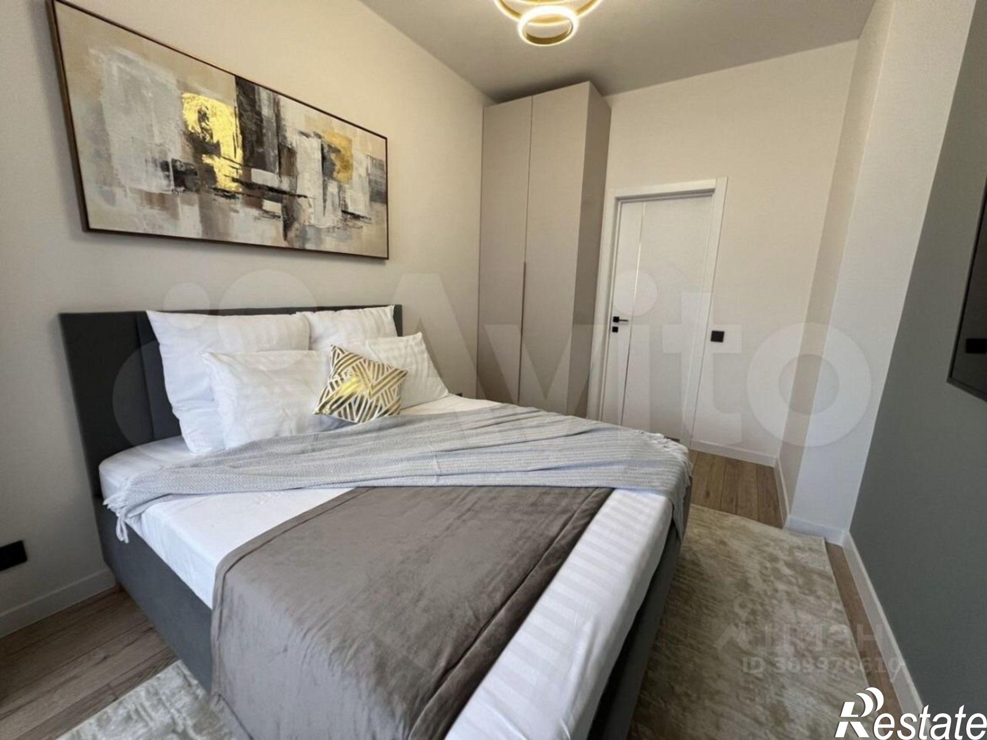 Купить квартиру за 33 000 000 рублей на ул Параллельная, 9/7В