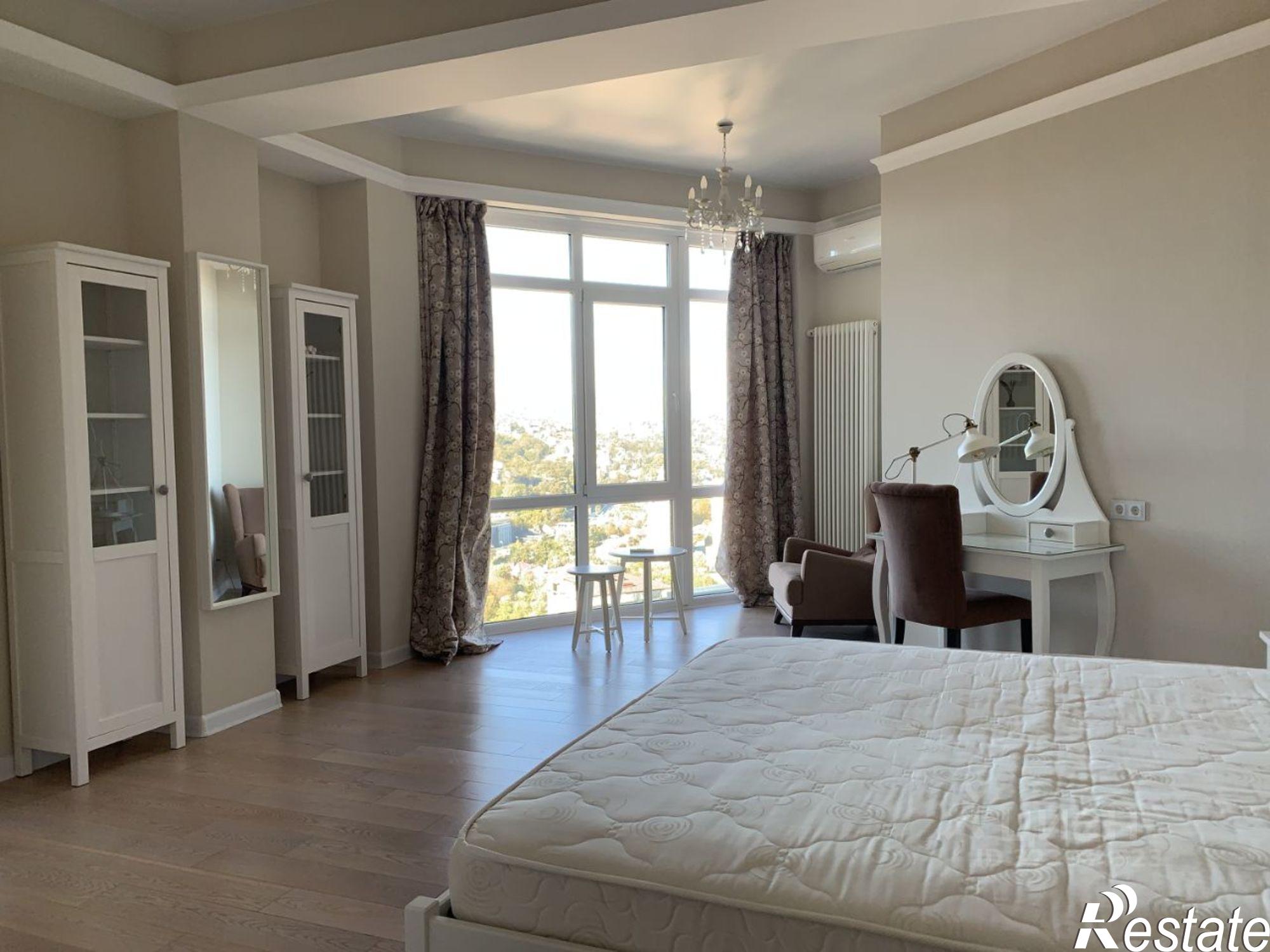 Купить квартиру за 26 500 000 рублей на улица Яна Фабрициуса, 2/28А