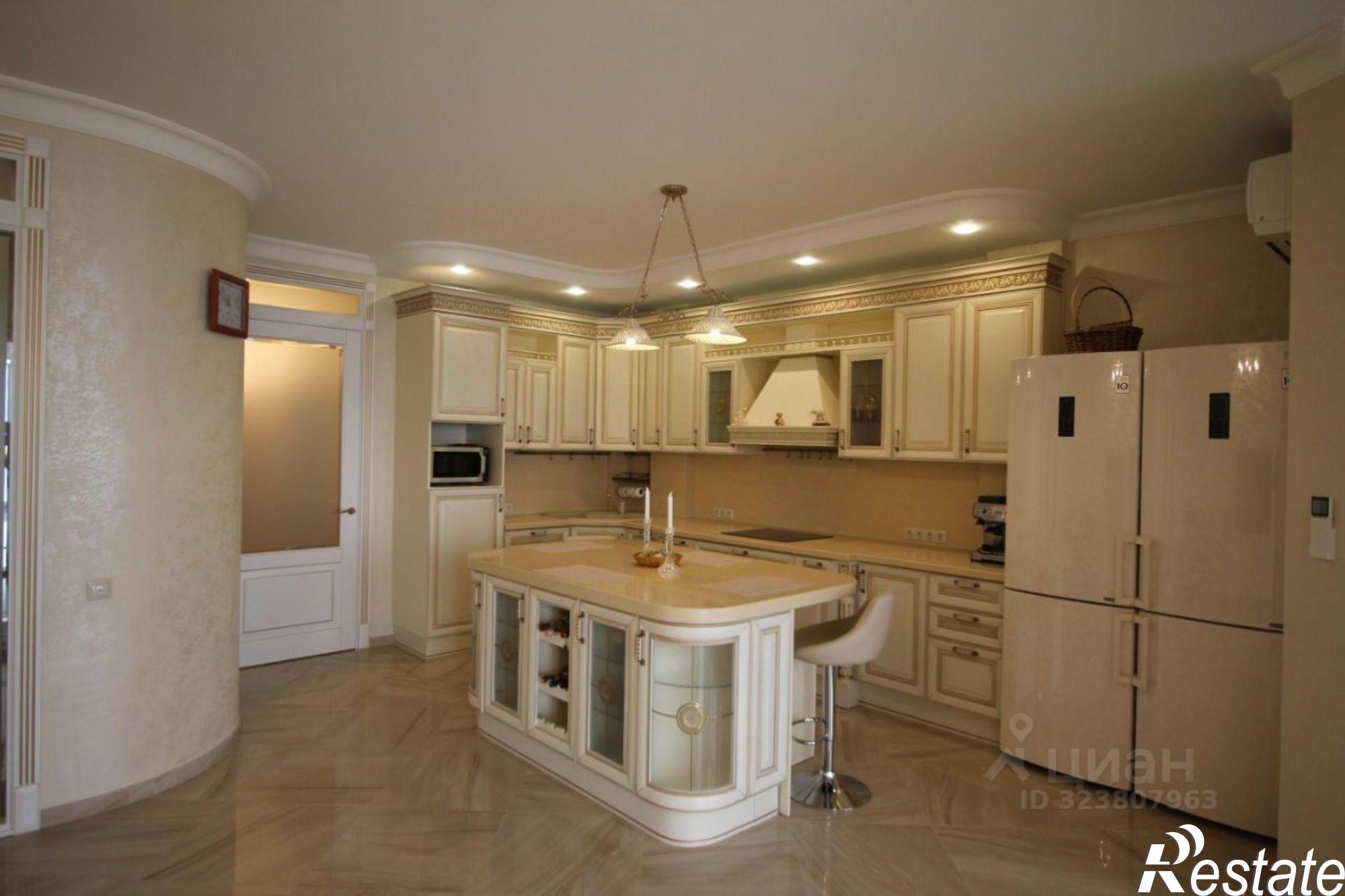 Купить квартиру за 21 000 000 рублей на Курортный проспект, 129