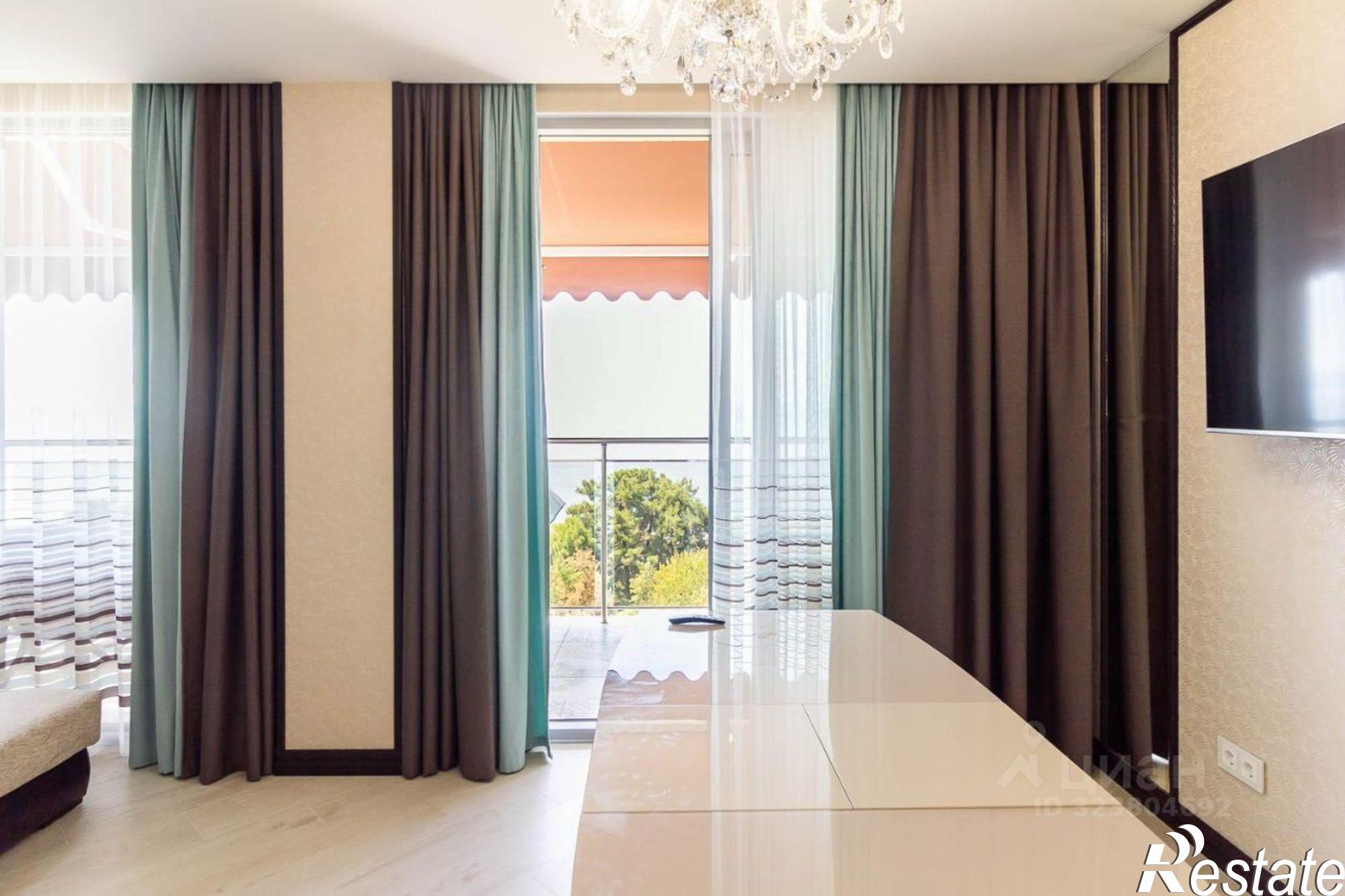 Купить квартиру за 28 000 000 рублей на Курортный пр-кт, 75