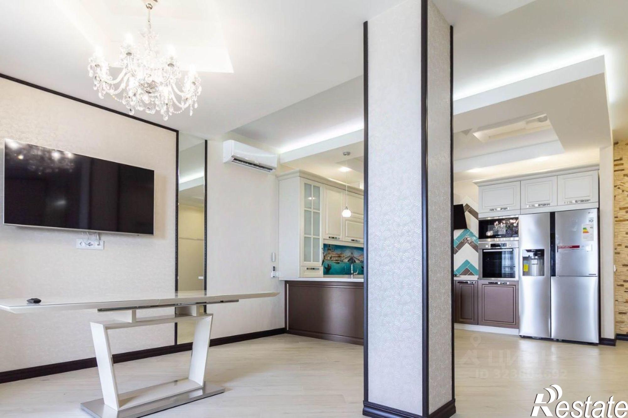 Купить квартиру за 28 000 000 рублей на Курортный пр-кт, 75