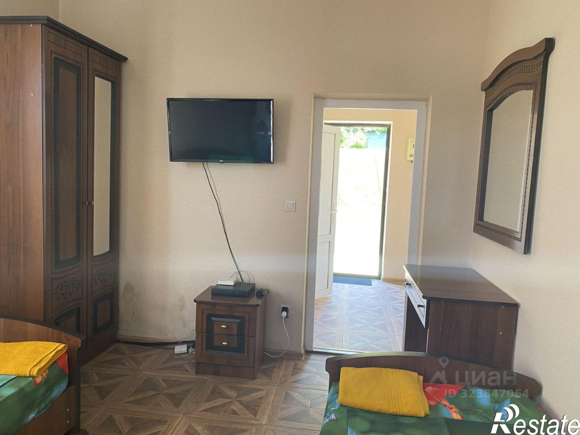 Сдать дачу, дом, коттедж за 30 000 рублей на улица Шишкина, 11