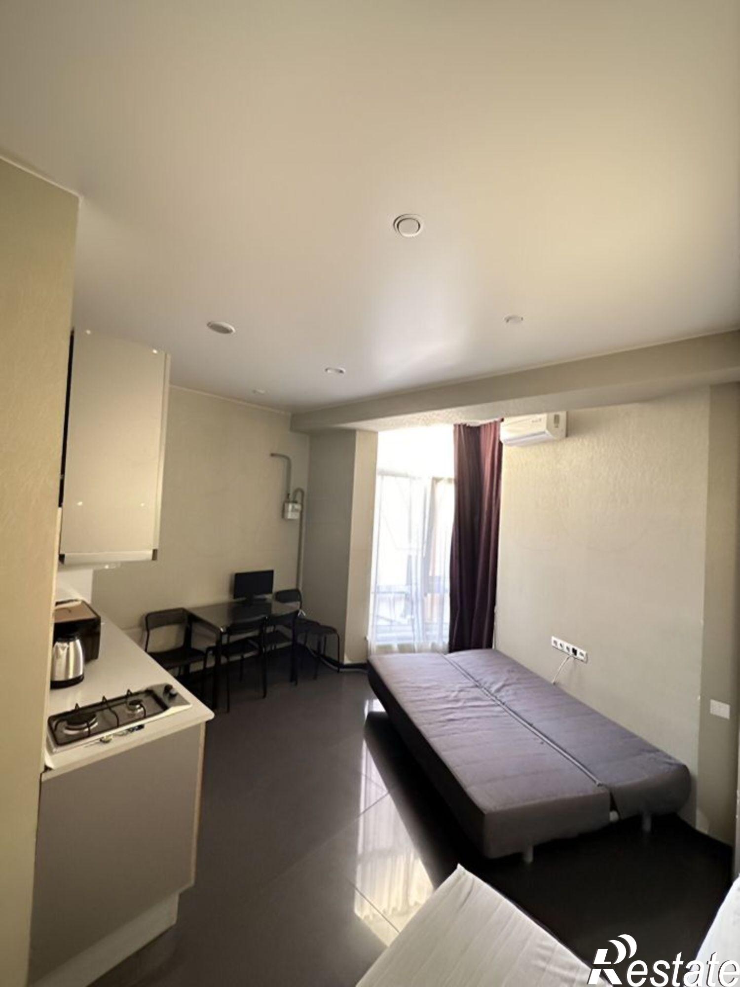 Сдать квартиру за 22 000 рублей на ул Просвещения, 147/1