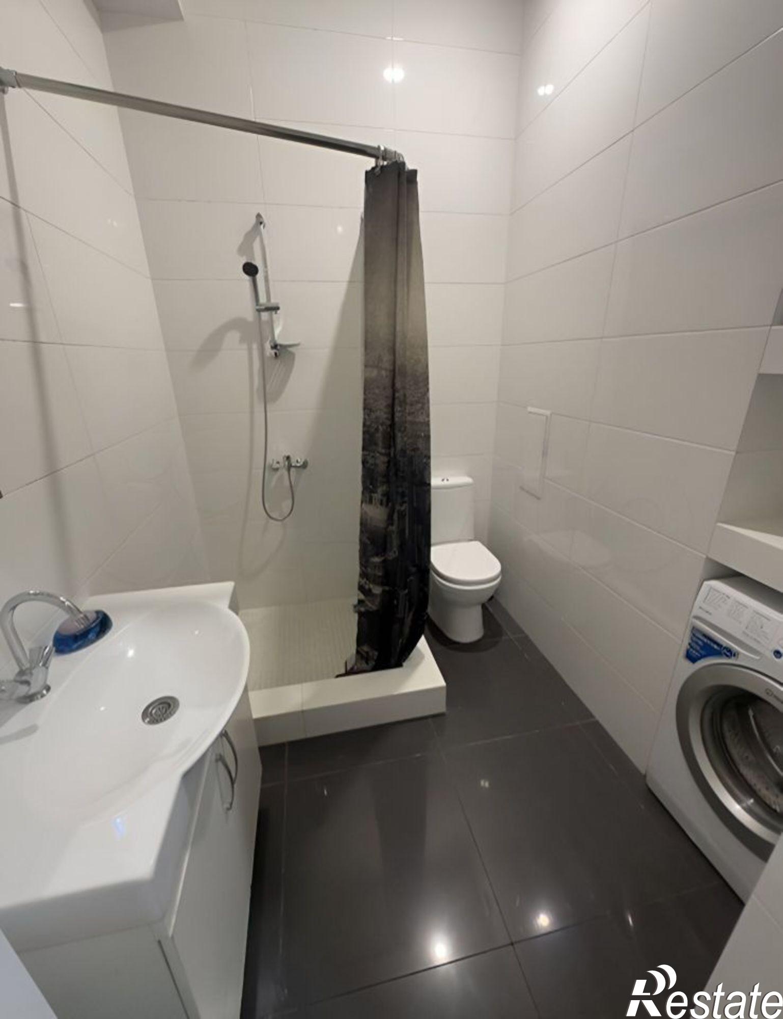 Сдать квартиру за 22 000 рублей на ул Просвещения, 147/1