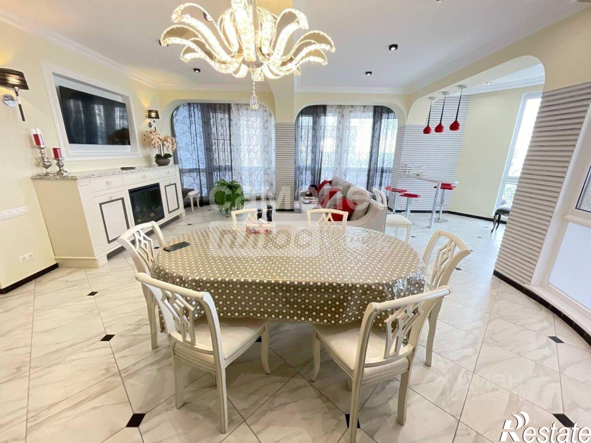 Купить квартиру за 75 000 000 рублей на Курортный пр-кт, 129