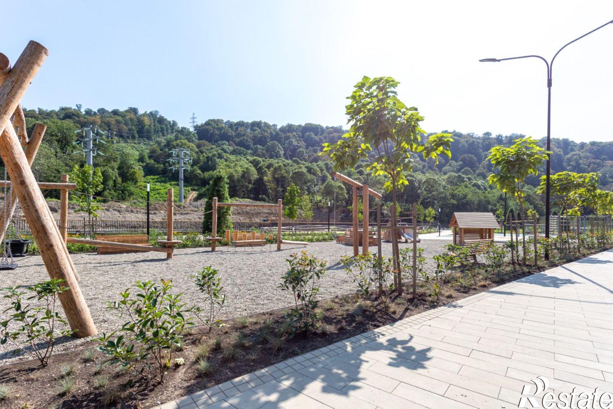 Купить квартиру за 12 000 000 рублей на улица Искры, 66/9