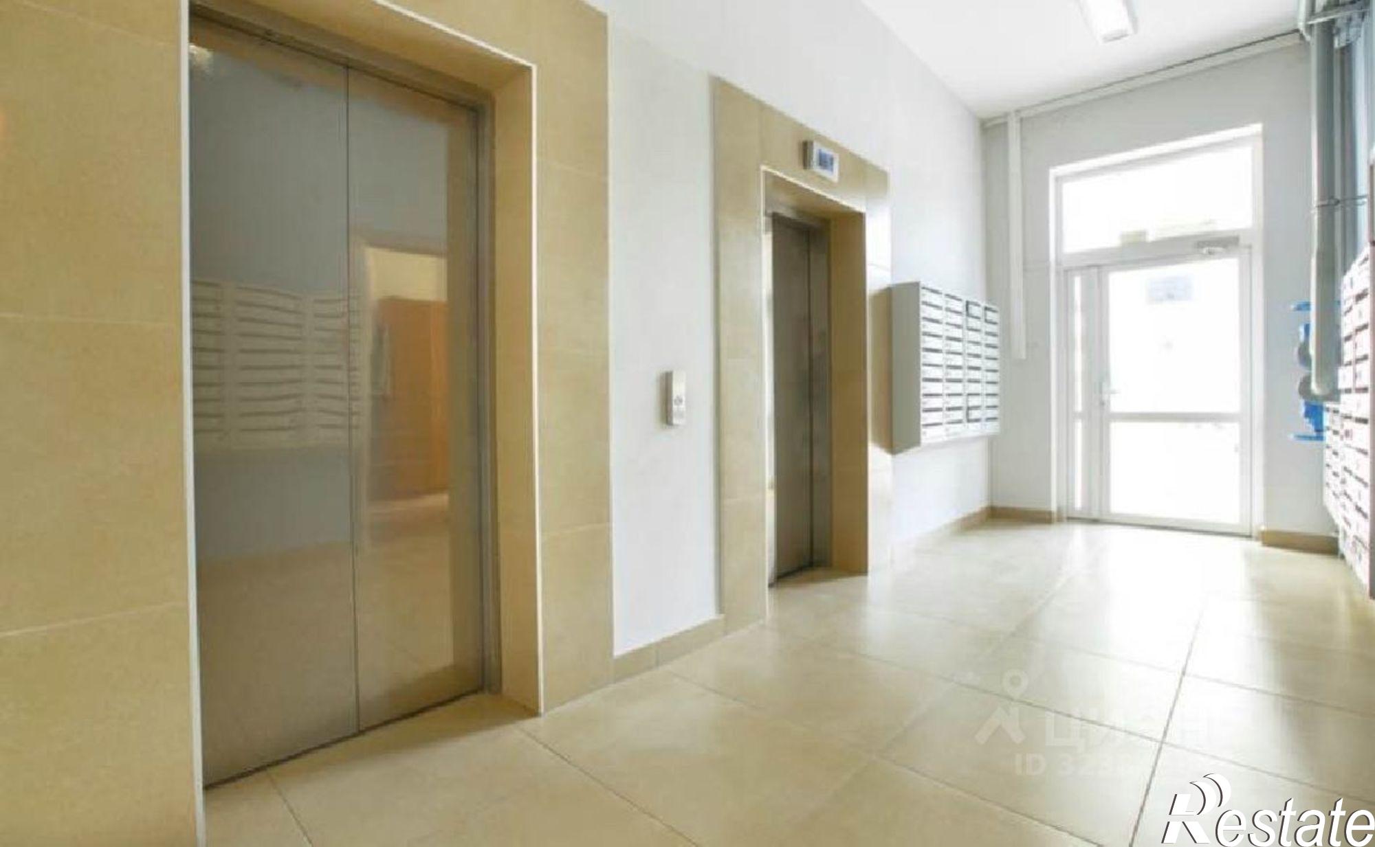 Купить квартиру за 35 900 000 рублей на Кирпичная улица, 2 к2