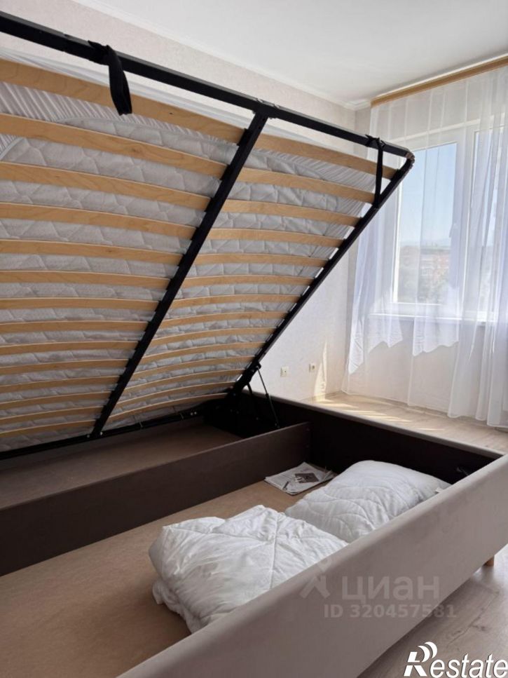 2-комн квартира улица Гастелло, 27,  д. 27